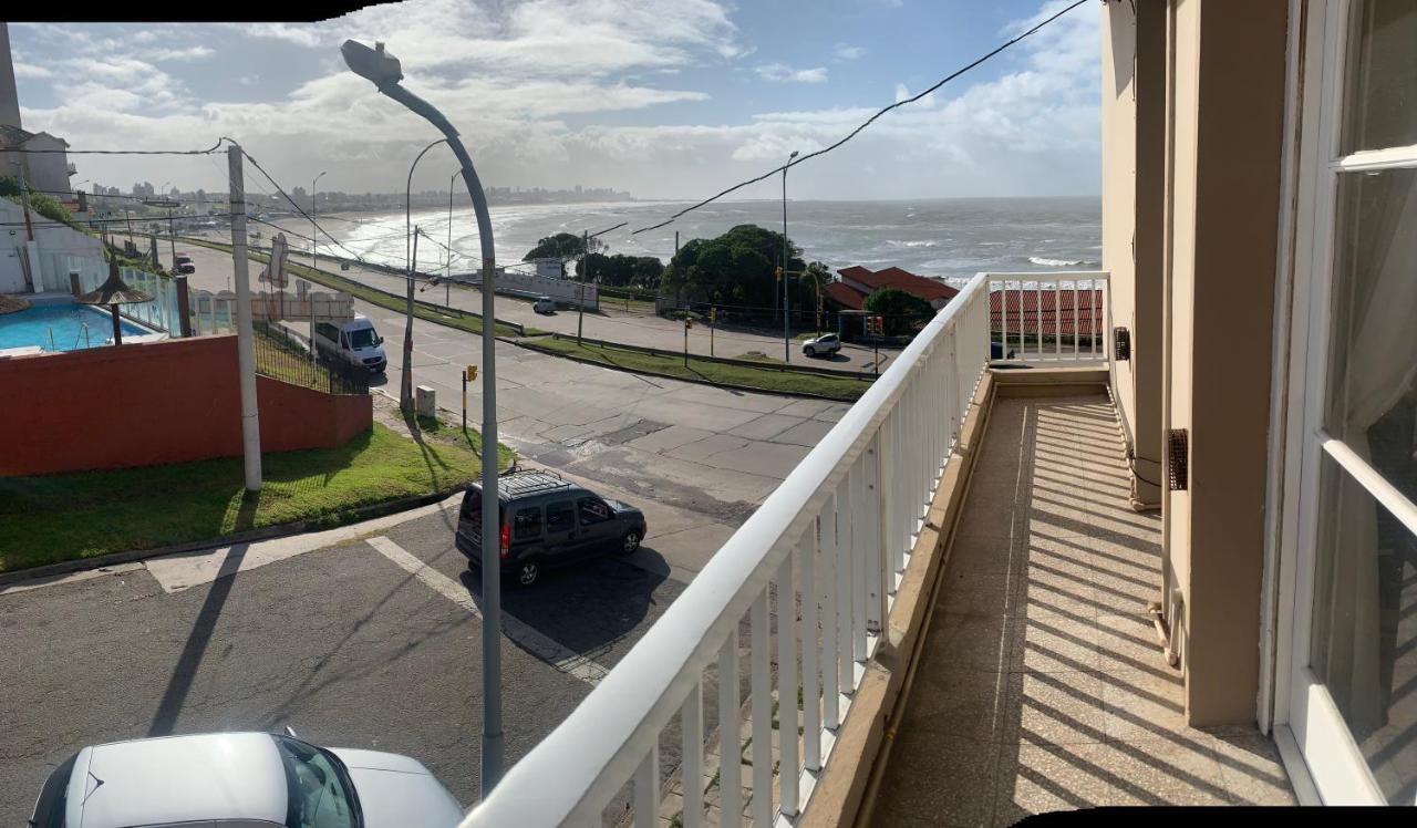 Mar Del Plata Frente Al Mar Biblioteca Apartment Exterior photo